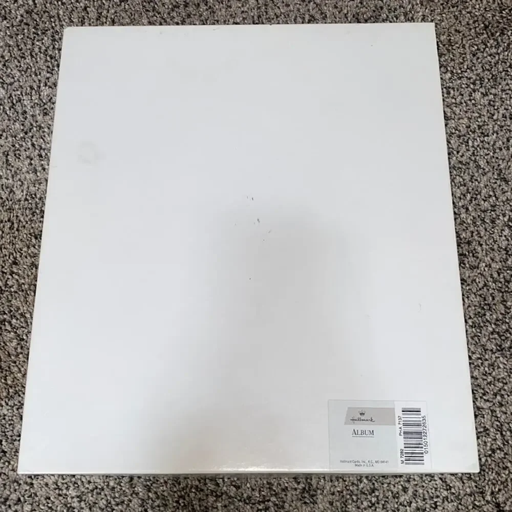 Hallmark Photo Album A World Of Good Times NEW